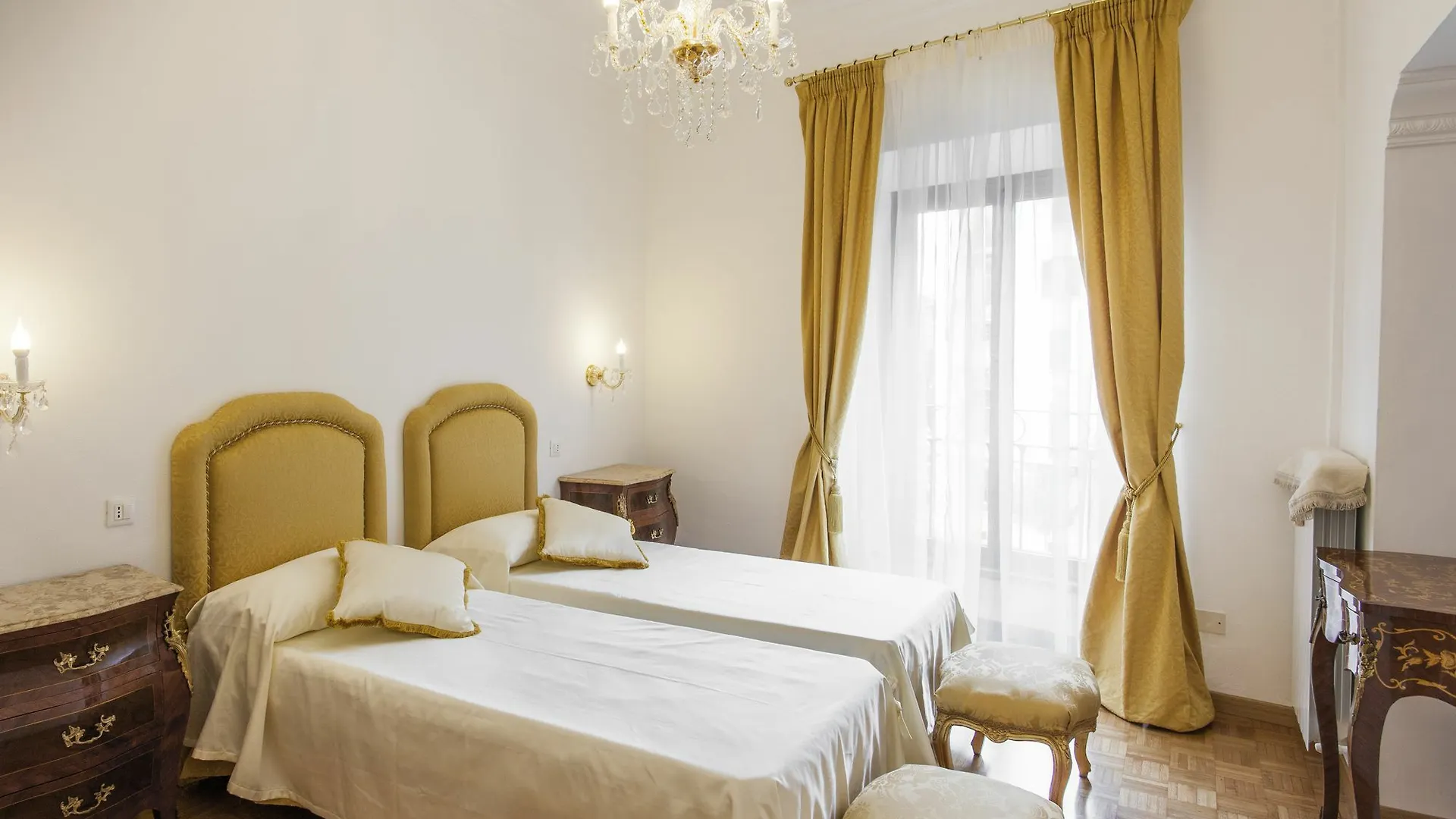 Suite Sarandrea Rome